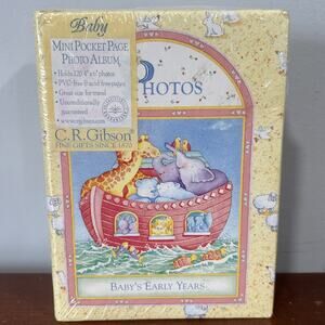 CR GIBSON mini Pocket Page Photo Album Baby Shower Gift Noah’s Ark Cathy Heck